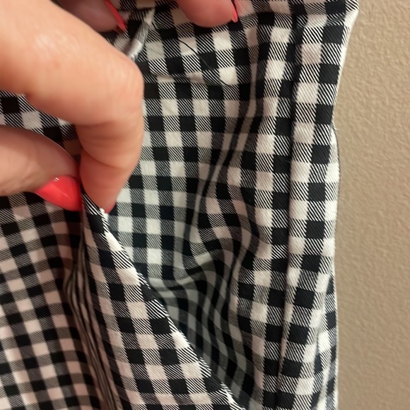 Donna Ricco GINGHAM checker Ponte black white ankle pants crop zipped stretch 8 - Picture 6 of 12